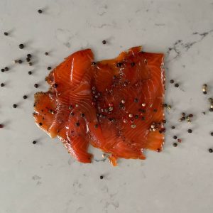 Truite fumée au poivre